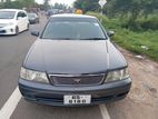 Nissan Bluebird 1999