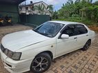 Nissan Bluebird 2000