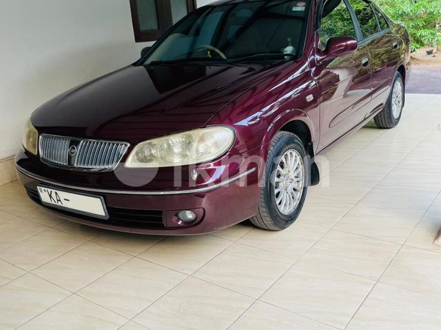 Nissan Bluebird 2004 photo 2