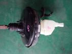 NISSAN Bluebird G11 break booster
