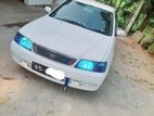 Nissan Bluebird SU14 1998