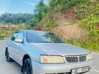 Nissan Bluebird 1997