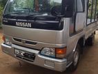 Nissan Cabstar 2000