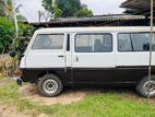 Nissan Caravan 1976