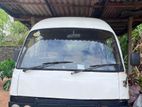 Nissan Caravan 1983