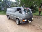 Nissan Caravan 1985