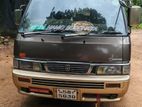 Nissan Caravan 1990