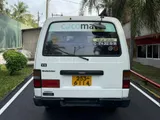 Nissan Caravan 1993