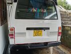 Nissan Caravan 1997