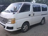 Nissan Caravan 2010