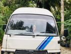 Nissan Caravan VRG moel 1983