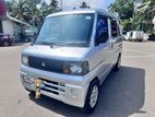 Nissan Clipper Mitsubishi minicab 2012