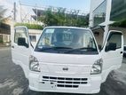 Nissan Clipper NT100 2023