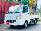 Nissan Clipper NT100 2025