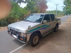 Nissan D21 Double Cab 1992