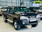 Nissan Double cab 1st Diesel 2.5 4X4 2011