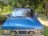 Nissan Double cab 2WD D/CAB 1992