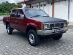 Nissan Double cab D21 1989