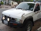 Nissan Double cab D21 1996