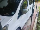 Nissan e-NV200 2013