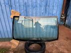 Nissan E26 NV350 Caravan Windscreen