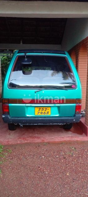 Nissan largo 1993