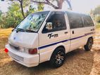 Nissan Largo DX 1992