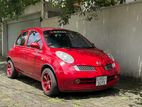 Nissan March 2002