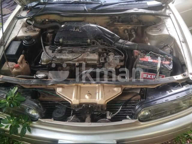 Nissan Presea 1994 photo 2