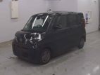 Nissan Roox 2024