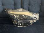 Nissan roox headlight