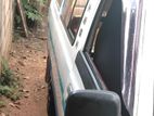 Nissan Vanette 1983