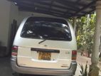 Nissan Serena - 1993