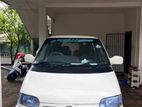 Nissan Serena 1994