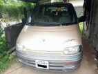 Nissan Serena 1997