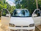 Nissan Serena 1997