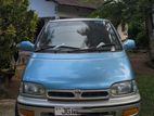 Nissan Serena 1998