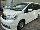 Nissan Serena 2006