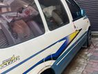 Nissan Serena 1995