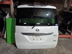 Nissan Serena C26 Dicky Door