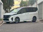 Nissan Serena e POWER Star V 2024