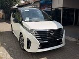 Nissan Serena Highway Star 2025