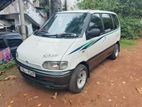 Nissan Serena VX GL-7 2001