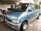 Nissan Serena VX GN-8 2001