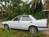 Nissan Sunny 1987