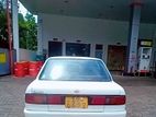 Nissan Sunny 1992