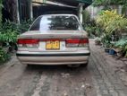 Nissan Sunny 2001