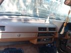 Nissan Sunny B11 1984