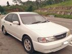 Nissan Sunny FB14 2000