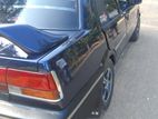 Nissan Sunny 1990